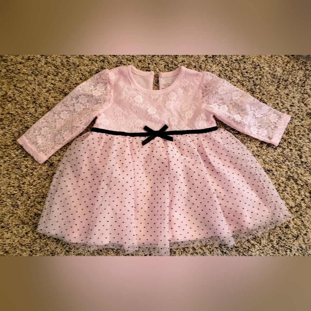 12m dress.  Fully lined. Machine washable.